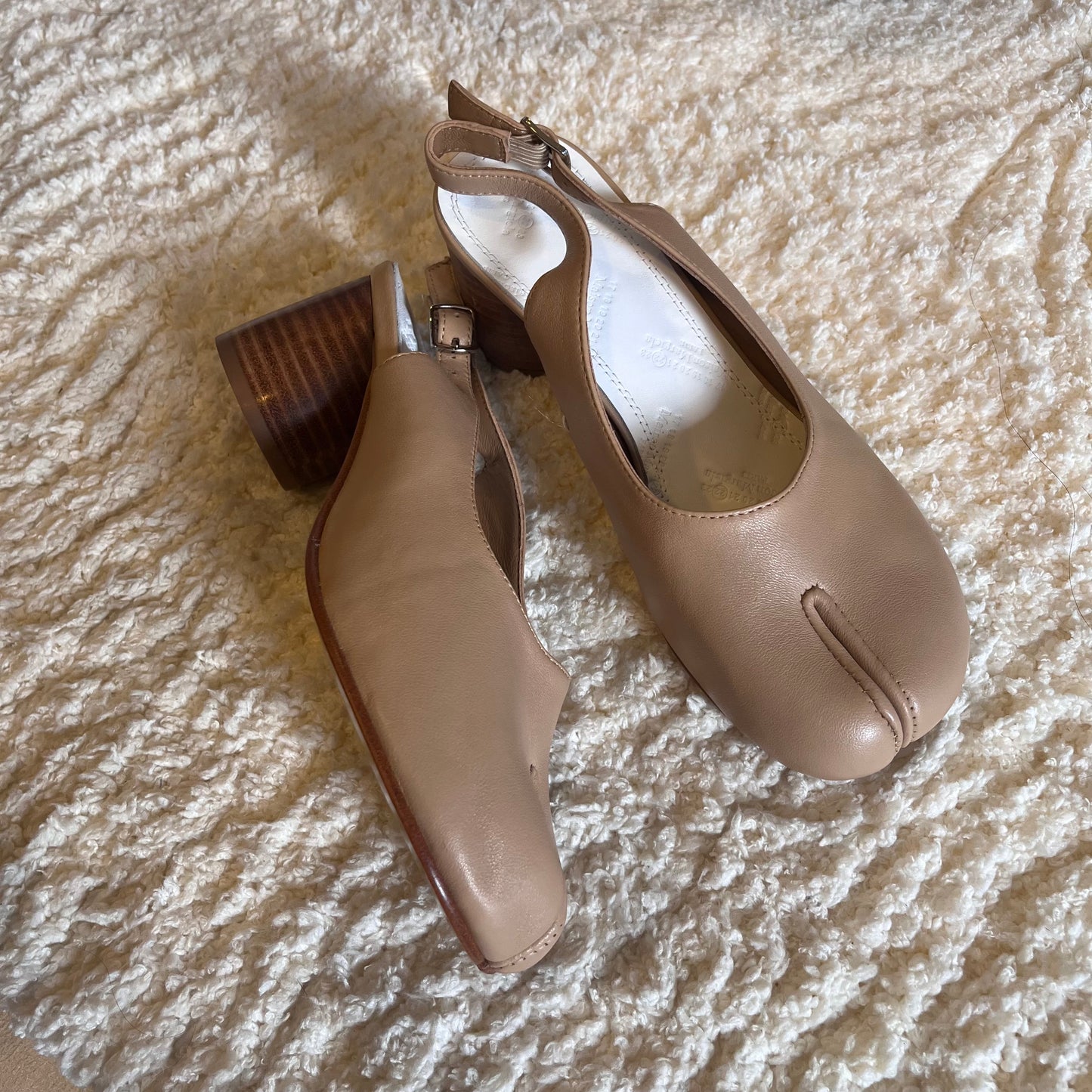 Maison Margiela Pumps (Nude/Beige)