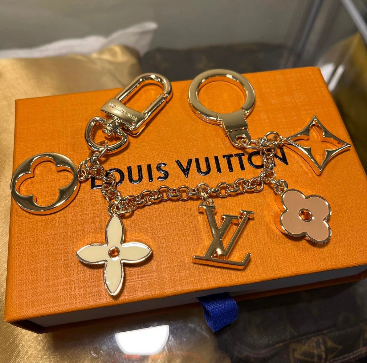 Louis Vuitton Fleur de Monogram