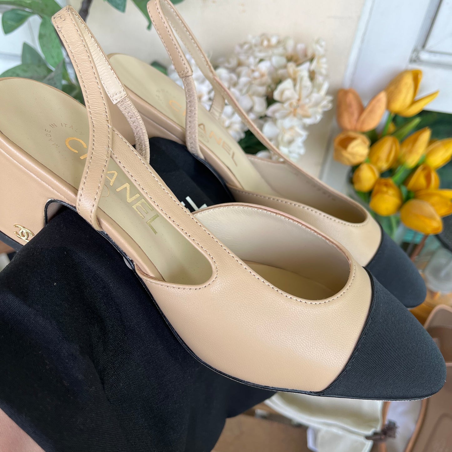 Chanel Slingback Pumps Nude/Black Captoe 36