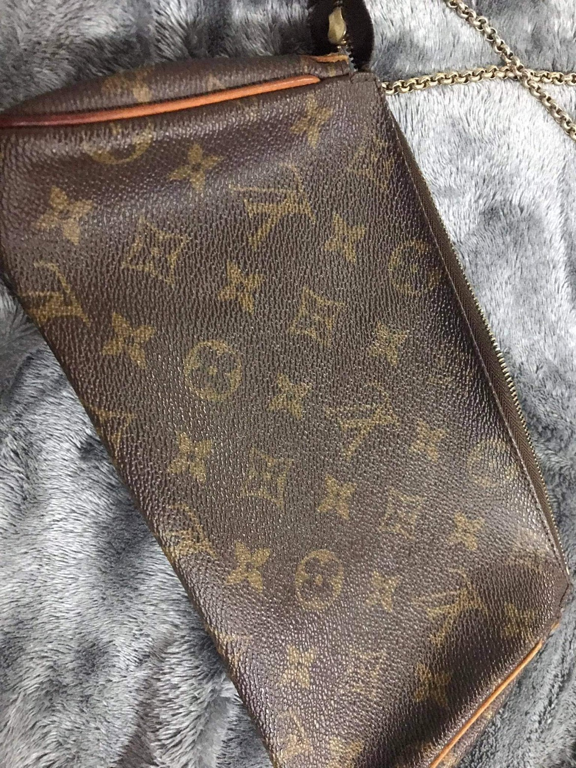 Louis Vuitton Pochette