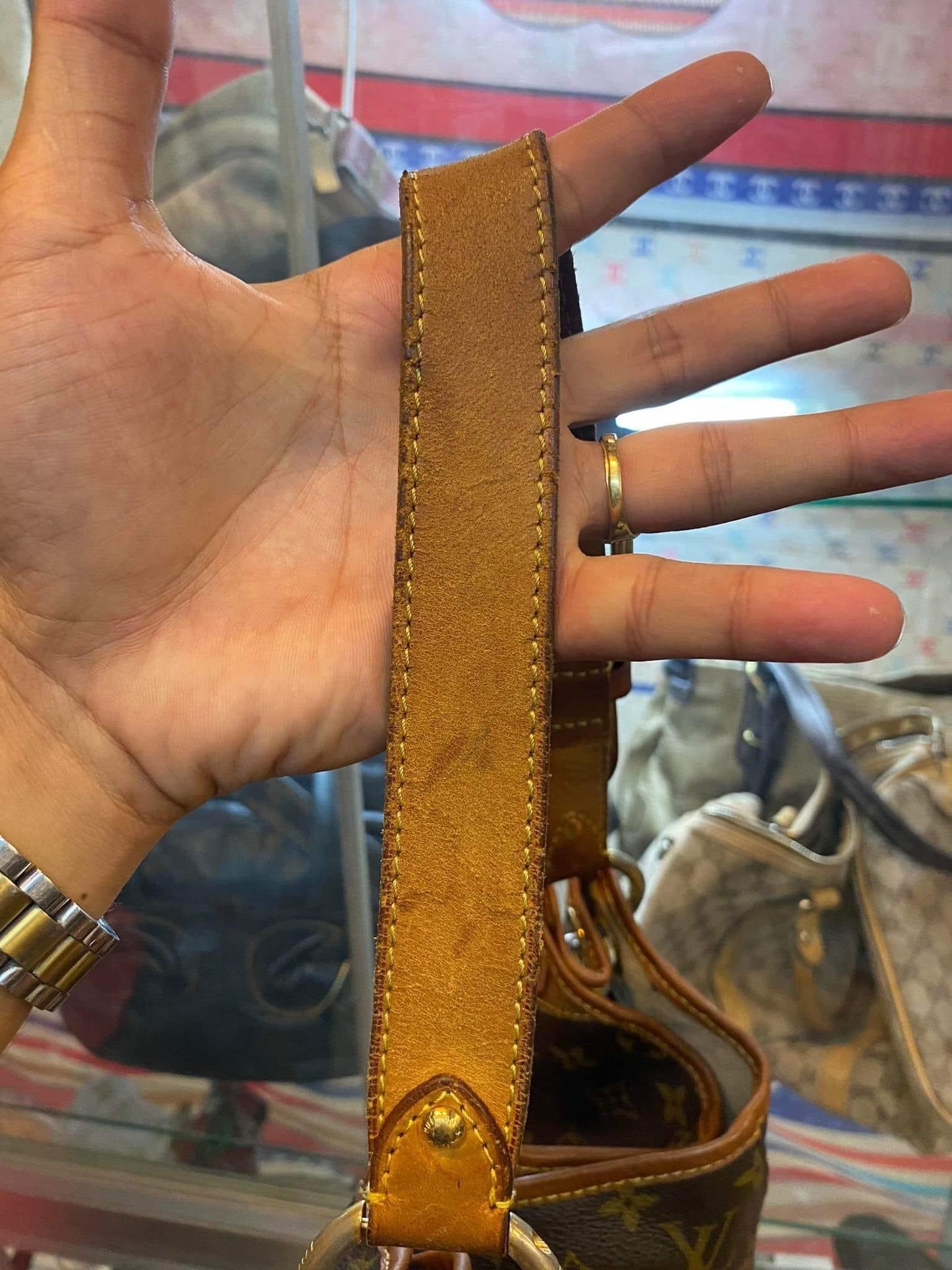 Louis Vuitton Hobo